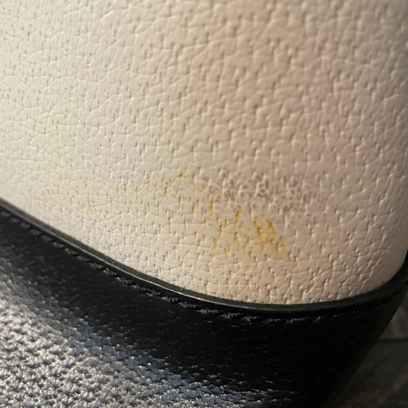 Kate Spade Wellesley Rachelle Off White & Black Handbag/Crossbody Red Interior - Picture 13 of 13